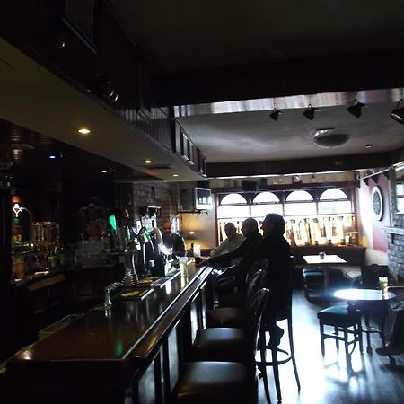 Dalys Inn Donore  Екстериор снимка