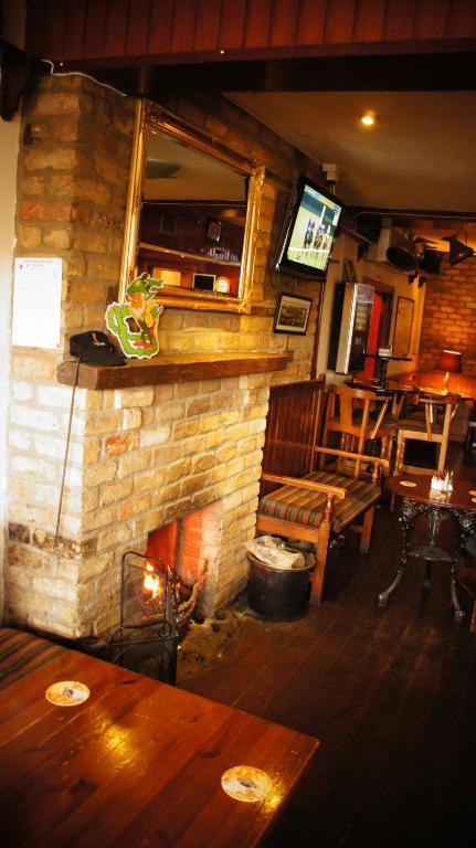 Dalys Inn Donore  Екстериор снимка