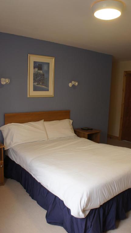 Dalys Inn Donore  Стая снимка