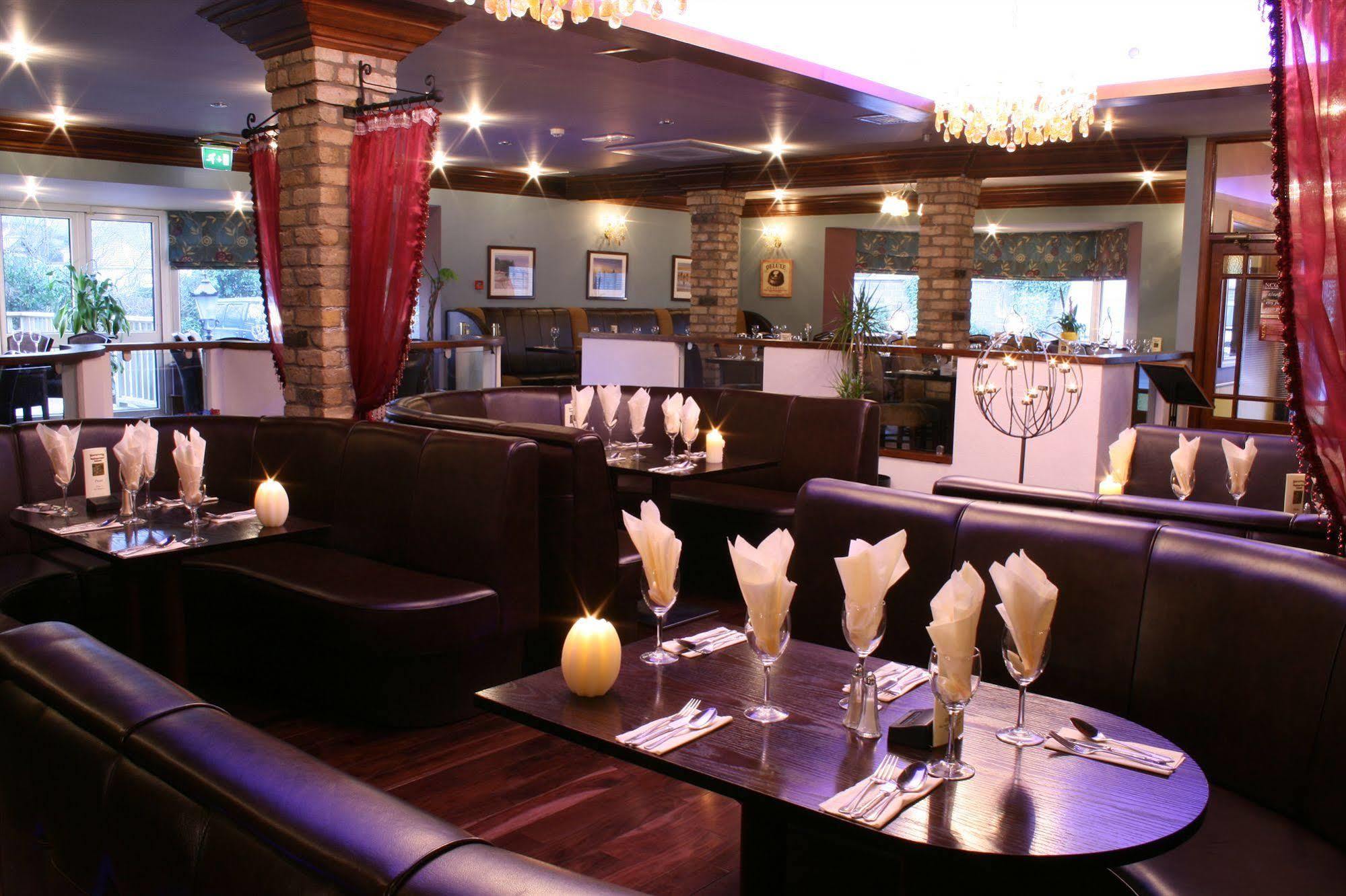 Dalys Inn Donore  Екстериор снимка